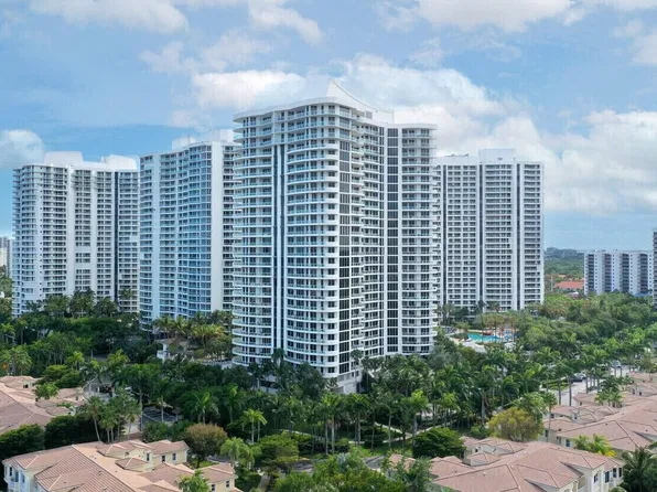 21200 Point Pl #801, Aventura, FL 33180