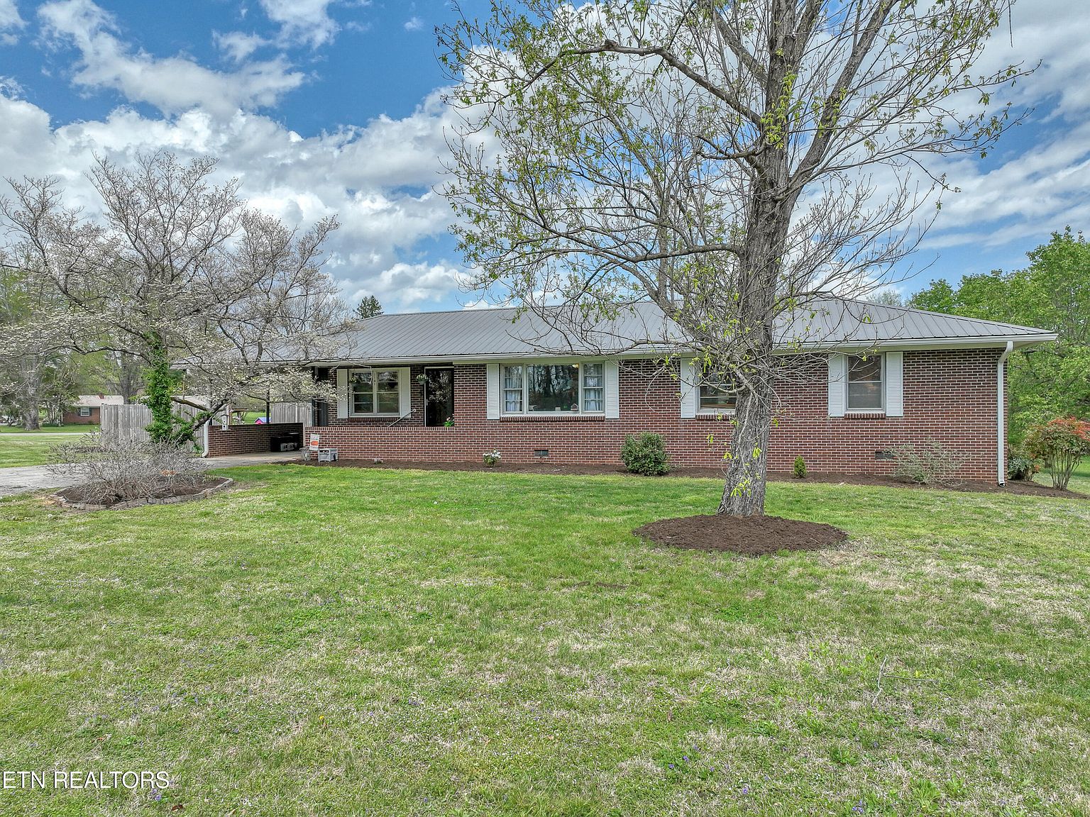 1141 Highway 95 S, Greenback, TN 37742 | Zillow
