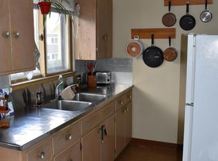 1001 S Brooks St #3, Madison, WI 53715