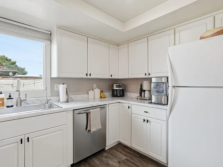 8235 E McDonald Dr — Photo 11