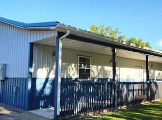 315 S 4th St #315, Burlington, KS 66839