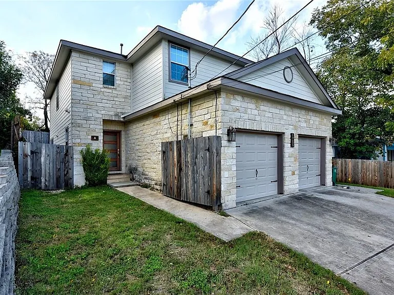 1700 Perez St #A — Photo 3