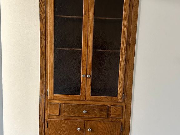 5th image of 633 Imperial Ct #3