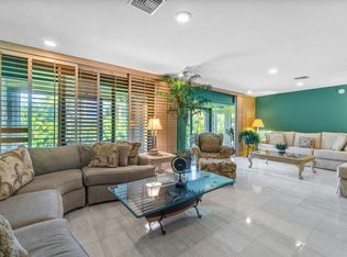 1723 Consulate Pl APT 202, West Palm Beach, FL 33401