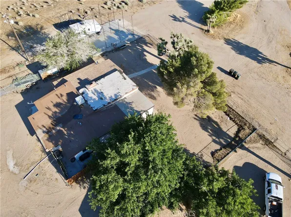 11707 Goodwin Dr, Victorville, CA 92392