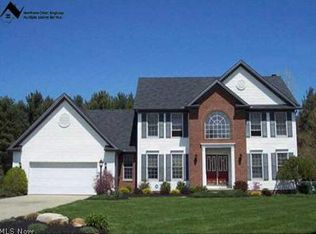 9413 Deer Rdg, Mentor, OH 44060