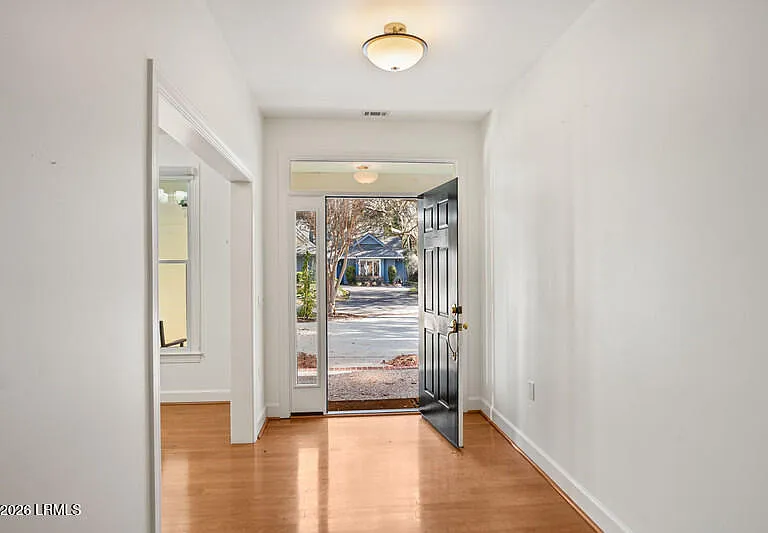 340 Westbrook Rd — Photo 8