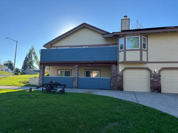 901 Santa Rosa Ct, Roseville, CA