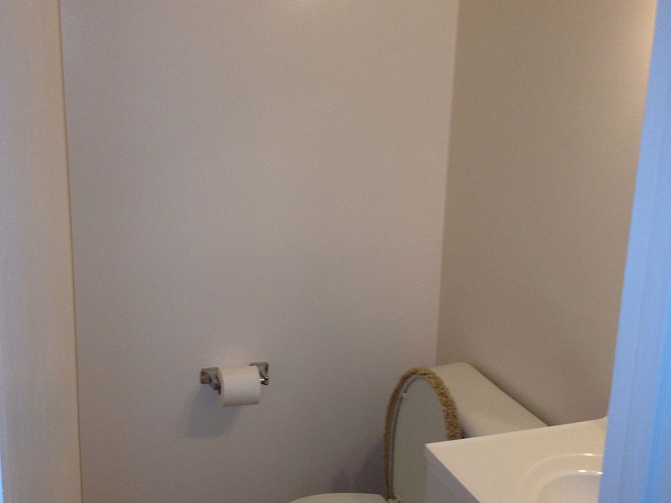 1/2 bath