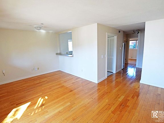 3rd image of 78 Linda Ave APT 3