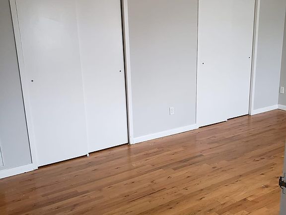 2nd image of 1314 Jericho Tpke