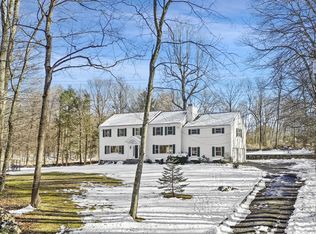 6 Ridge Farms Rd, Norwalk, CT 06850