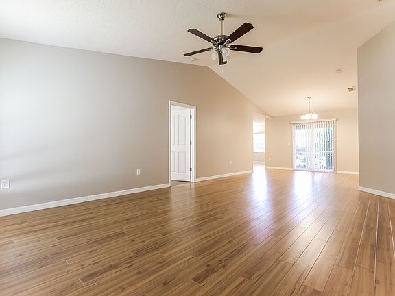 3rd image of 5026 25th St E