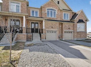 4 Beasley Grv, Hamilton, ON L9K 0J7