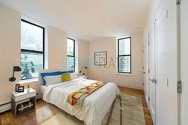 Rented by Uptown Flats LLC