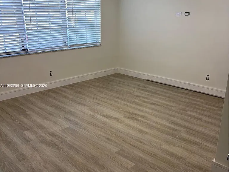 1431 S 14th Ave #107 — Photo 2