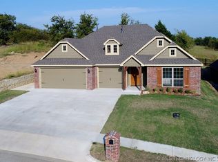 8441 N 77th East Ave, Owasso, OK 74055