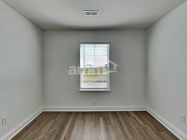 1373 Park Pl S — Photo 19