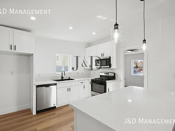 5th image of 4251 College Ave