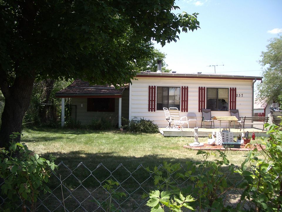 2nd image of 257 Grape St