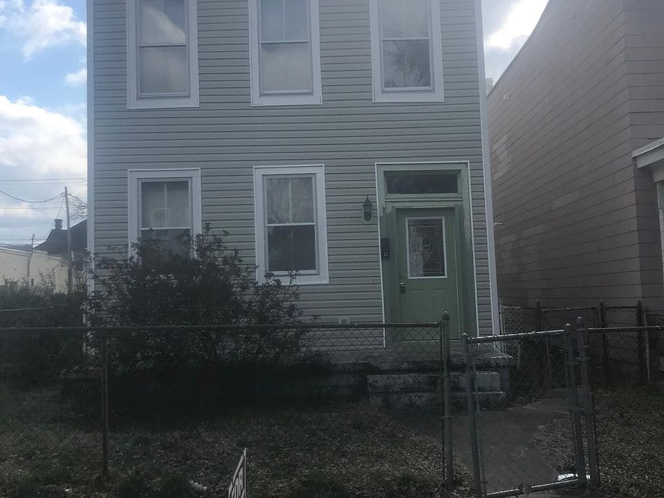 1st image of 1811 3rd Ave
