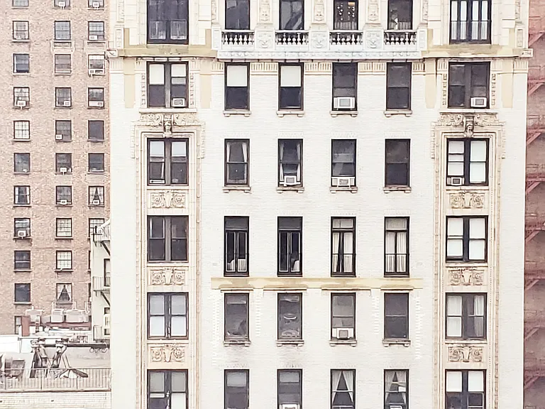 166 W 72nd St #3-C — Photo 1