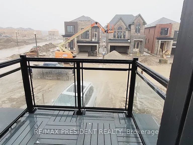 93 Mackay Dr — Photo 18