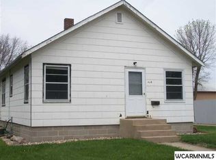 306 S 6th St, Marshall, MN 56258