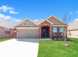 7500 Pleasant Oaks St, Fort Worth, TX 76120