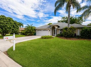 3651 Kent DR, NAPLES, FL 34112