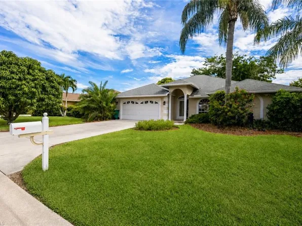 3651 Kent DR, NAPLES, FL 34112