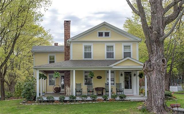 27 Maple Street. Chester, C...