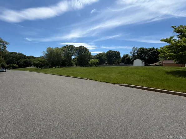Lot 1 Coventry Court, Mount Sinai, NY 11766