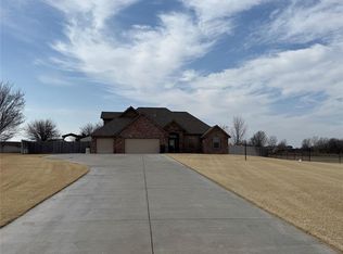5225 Horizon Blvd, Yukon, OK 73099