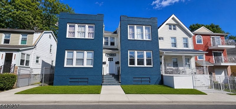 1st image of 16-18 Boylan St