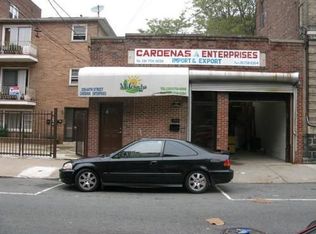 208 64th St, West New York, NJ 07093