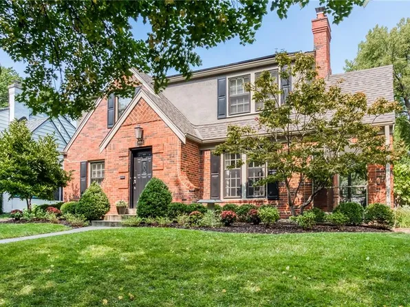 432 E 66th St, Kansas City, MO 64131