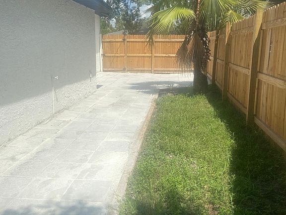 4th image of 5612 16th St