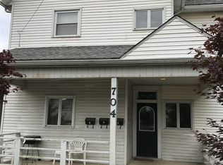 704 N Chestnut St #3, Scottdale, PA 15683