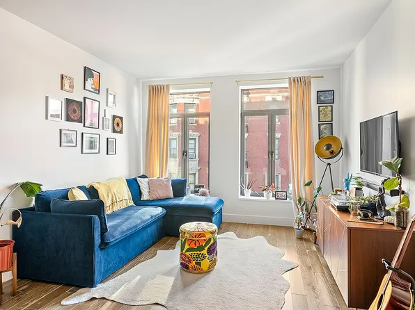 10 Lenox Ave #5A, New York, NY 10026