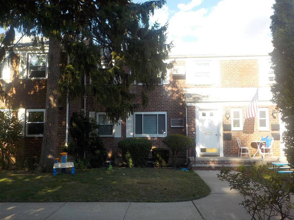 1st image of 260-58 73rd Ave Floor 1