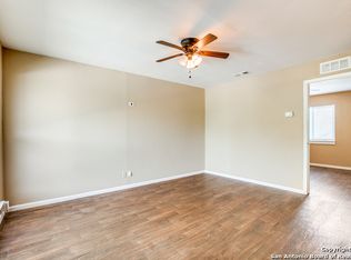 216 Lucas St APT 2, San Antonio, TX 78209