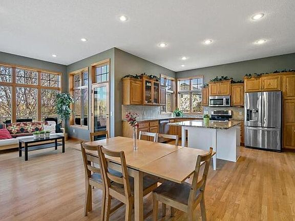 4th image of 26790 Weston Ct