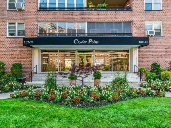 162-21 Powells Cove Boulevard #3D, Beechhurst, NY 11357