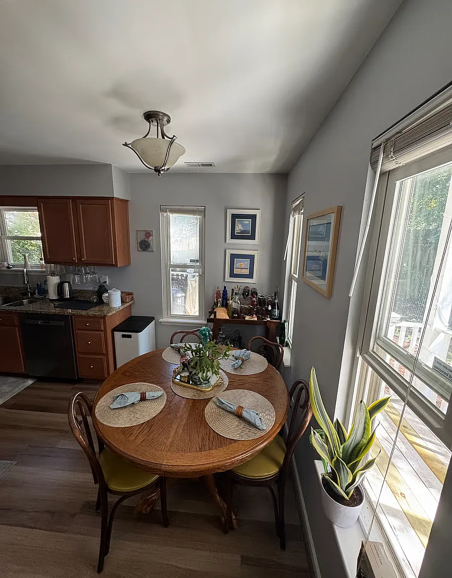 2 bed, 1.5 bath, 1040 sqft, $2,700 — Photo 3