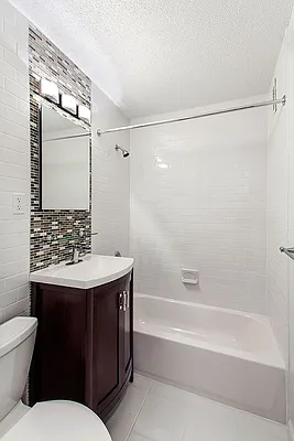 Rented by Imani Q'ryn Realty | media 1