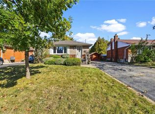 19 Endfield Ave, Hamilton, ON L8T 2L3