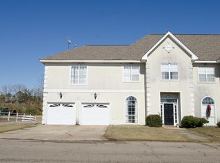 809 Saint Andrews Ln, Starkville, MS 39759