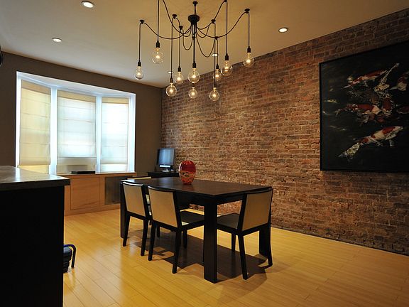 5th image of 407 Irving Ave #2