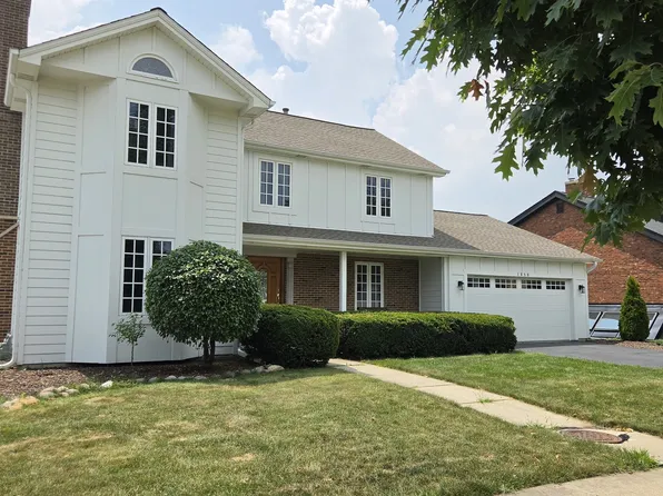 1858 Princeton Cir, Naperville, IL 60565